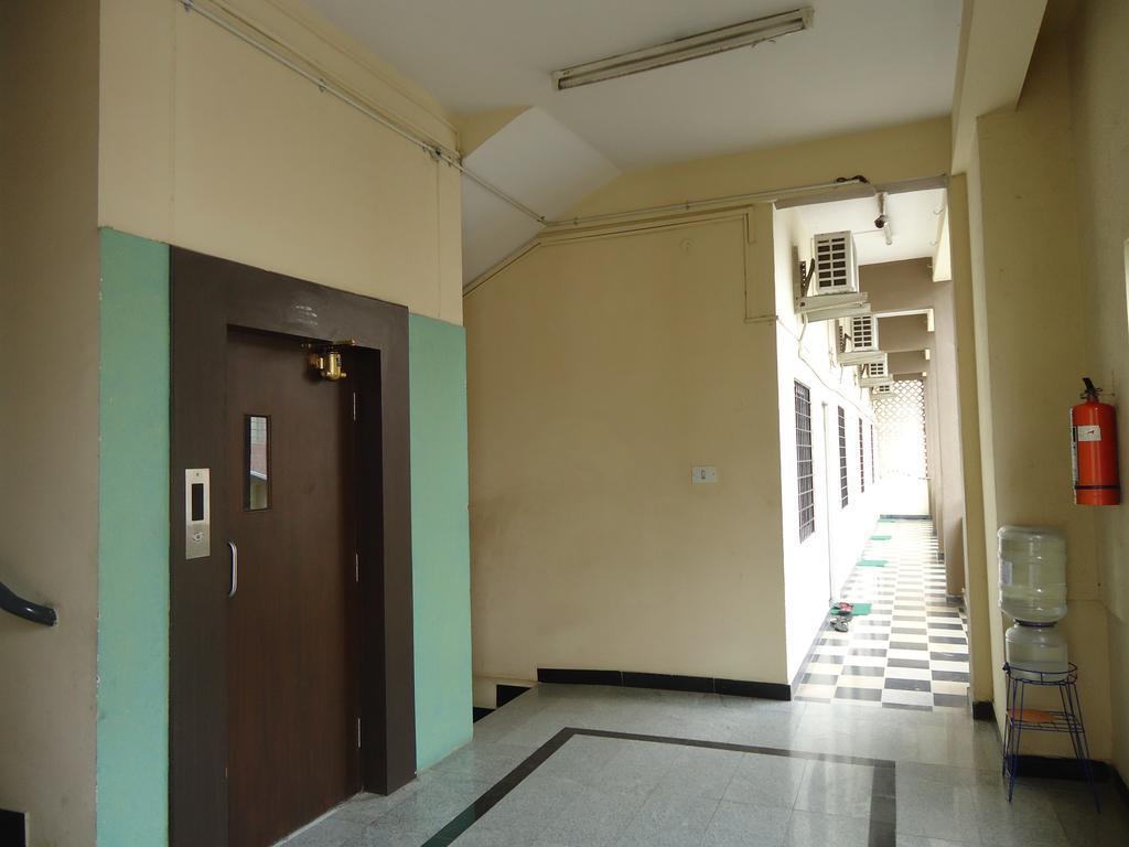 Hotel Sri Sai Comforts Bengaluru Zewnętrze zdjęcie