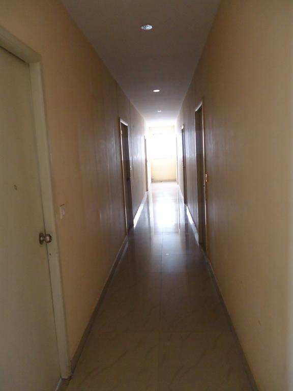Hotel Sri Sai Comforts Bengaluru Zewnętrze zdjęcie